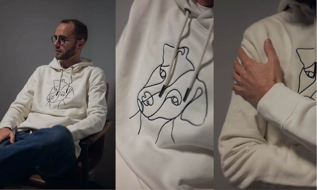Hoodie brodé avec motif de chien, gros plan sur la broderie